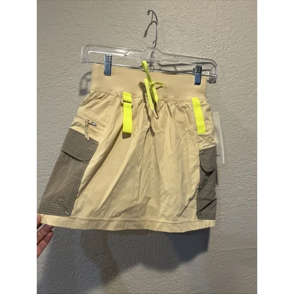 Lululemon Women's Detours Welcome Multi Pocket Cargo Skirt W Shorts NWT 2 - Image 2