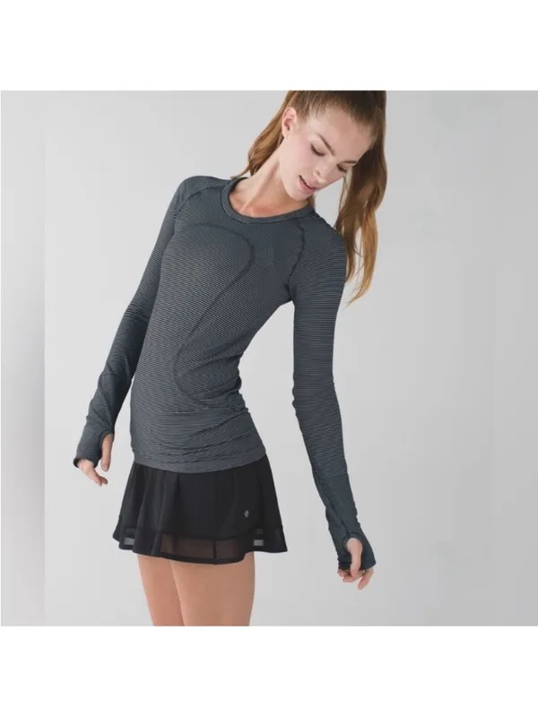 Lululemon run swiftly gray black long sleeve top 8 - Image 3