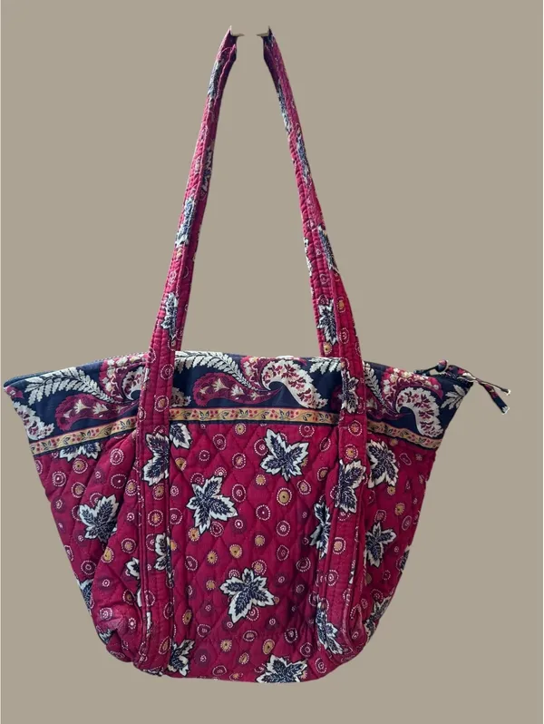 Vera Bradley Quilted Floral Patterned Shoulder Tote Bag - Image 2