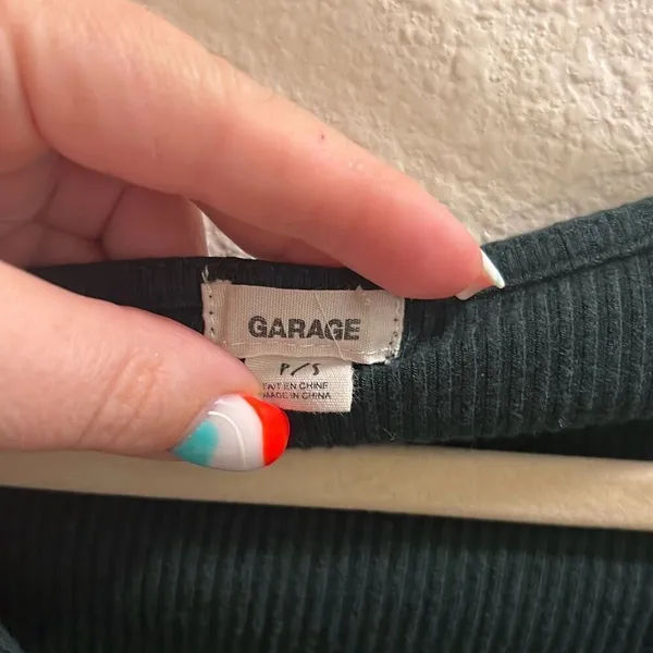 ✨Garage Ribbed Zipper Green Sz Small Tee✨ - Image 6