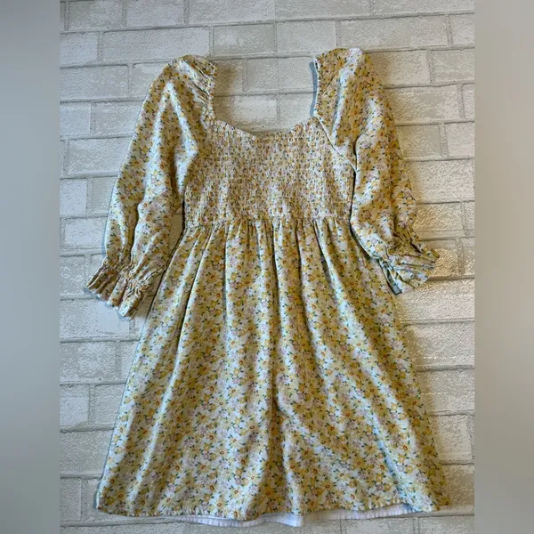 Hollister Smocked Floral mini Dress - Image 3