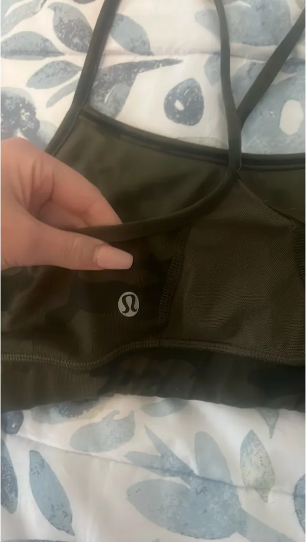Lululemon Sports Bra Flow Y Camo - Image 3