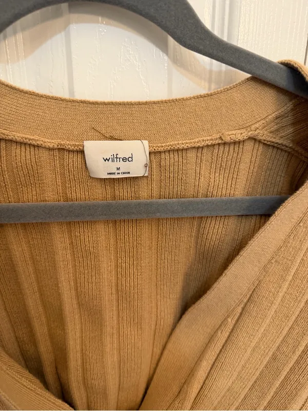 Aritzia Wilfred Plunge Front Cardigan Brown Size Medium - Image 4