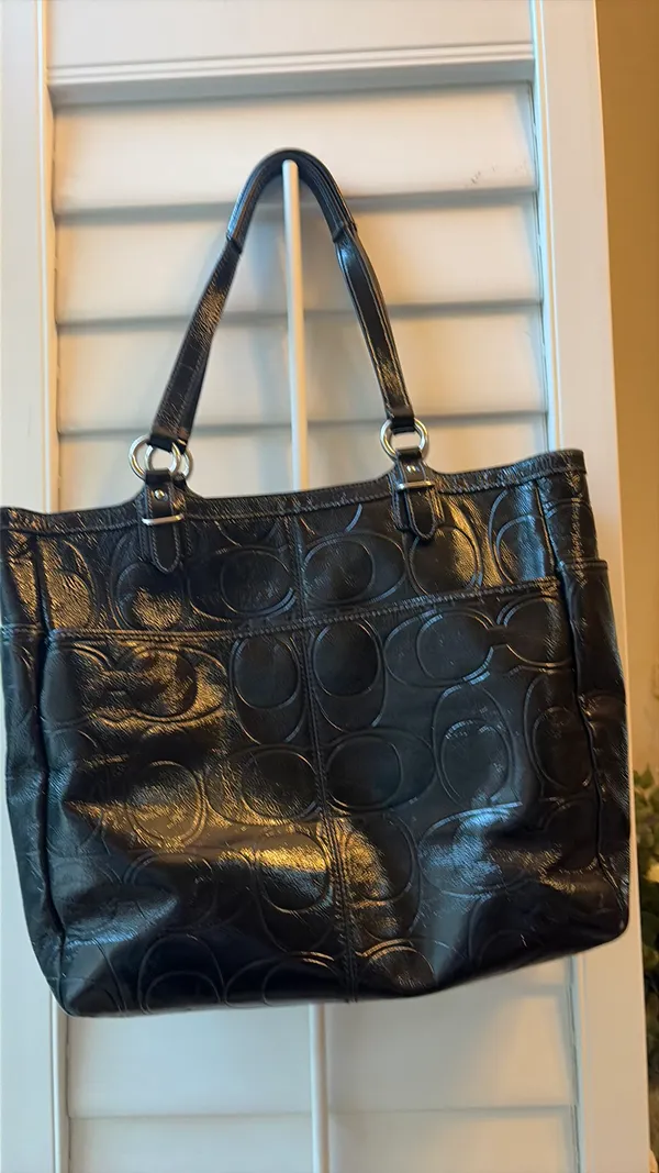 Coach Black Leather Signature Embossed Tote - Image 6