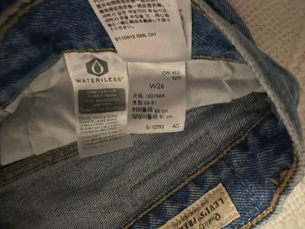Levi’s Denim Shorts - Image 3
