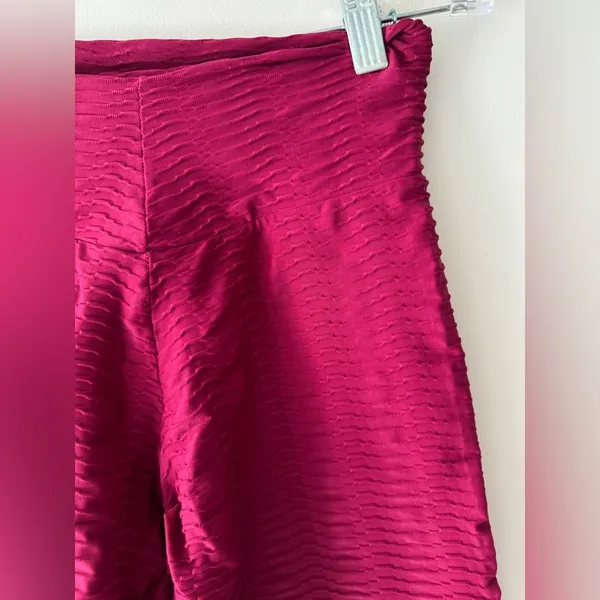 Booty By Brabants Original Texture Pink Red‎ Leggings - Image 2