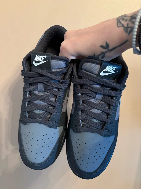 Nike Dunk Low 'Anthracite' - Image 3