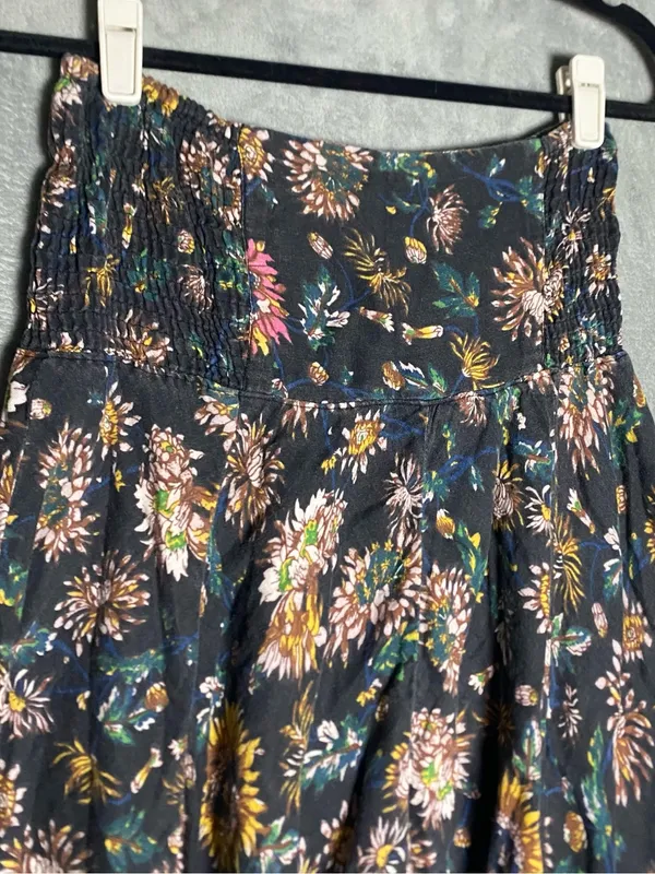 Dark‎ Floral Handkerchief Hem Skirt asymmetrical size XS/ small lagenlook boho - Image 2