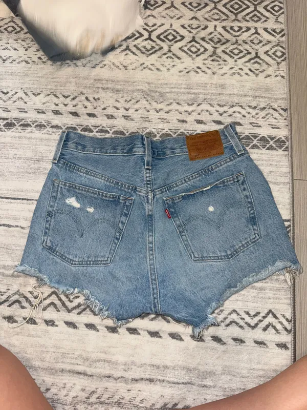 Distressed Levi’s Blue Denim Women’s Shorts size 26 - Image 2