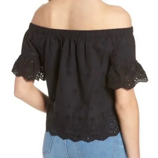 Madewell Eyelet Off-the-Shoulder Ruffled‎ Short Sleeve Top in Black Size Large - Image 6