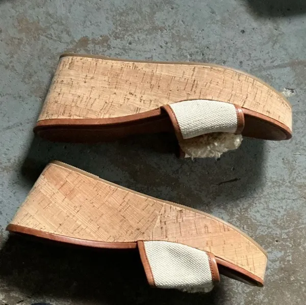 Coach Jazmin Platform Wedge Sandals in Tan Canvas and Cork size 11 - Image 2
