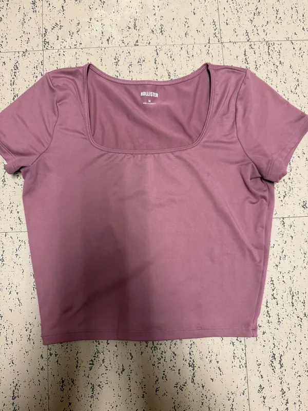 Hollister Square Neck Baby Tee - Image 2