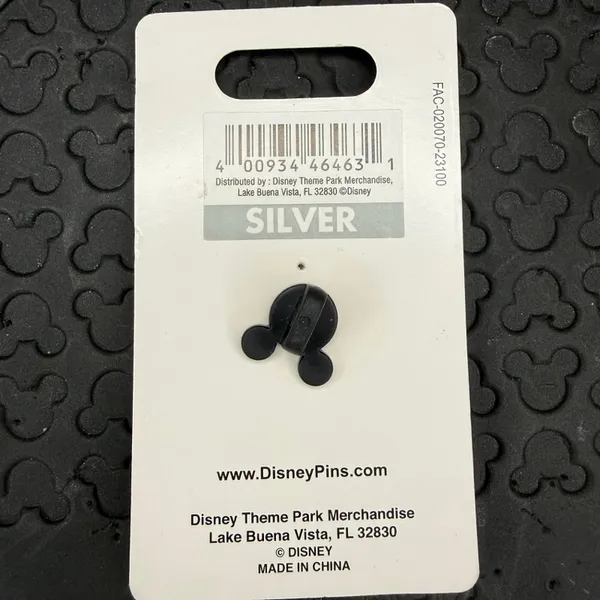 Disney parks DVC Hilton head island resort Mickey Mouse & shadow trading pin NWT - Image 3