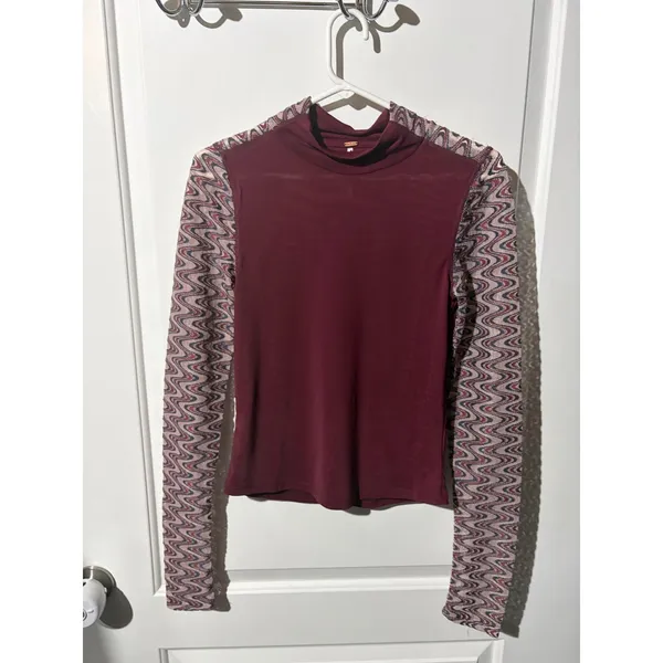 Free People Burgundy Mesh Mock Neck Top Chevron Lace‎ Long Sleeve Small - Image 2