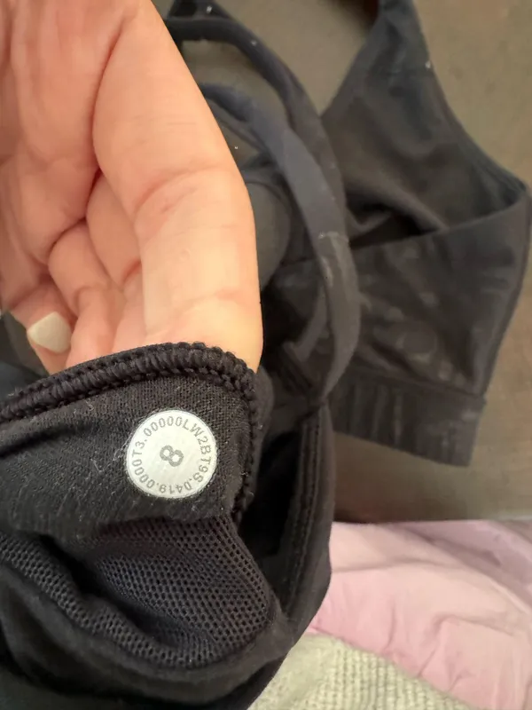 Lululemon 20th Anniversary Energy Bra - Image 3