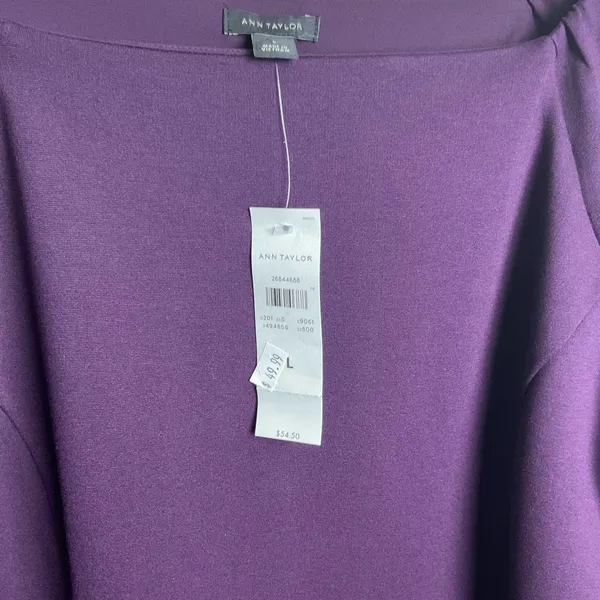 Ann Taylor Plum Jersey Knit‎ Fitted Top Size Large - Image 4