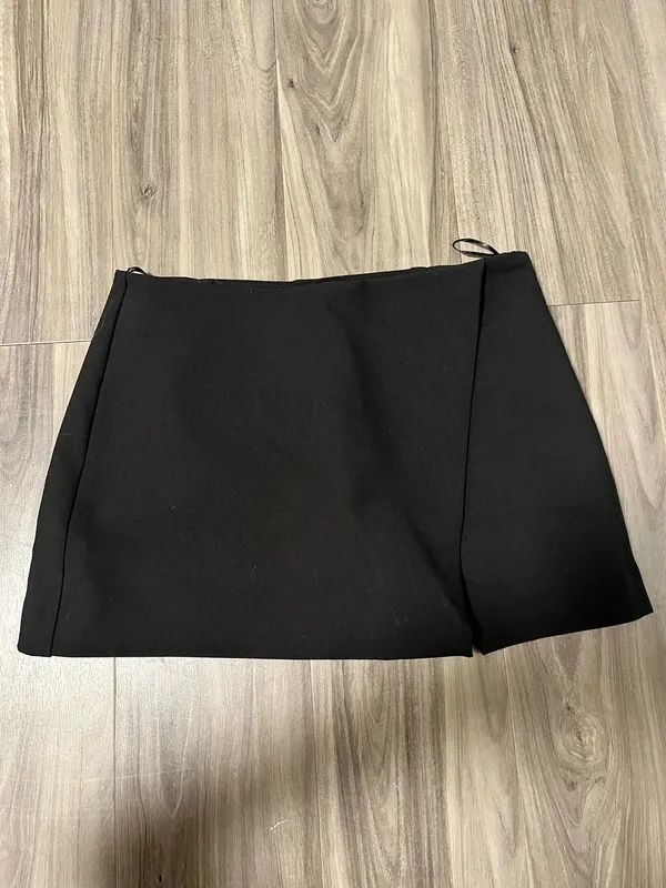 Zara Black Mini Skort - Image 2