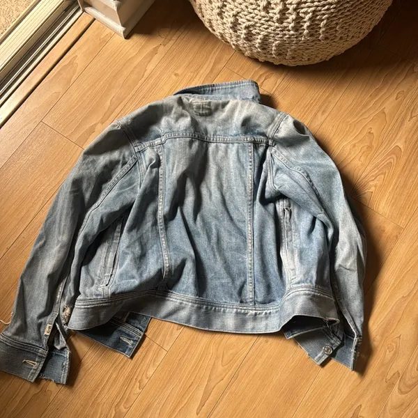 Citizens of Humanity Classic Denim Jacket - Image 4