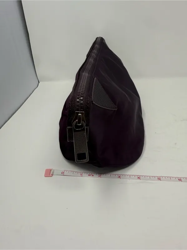 Lululemon Acute Kit 5L - Image 10