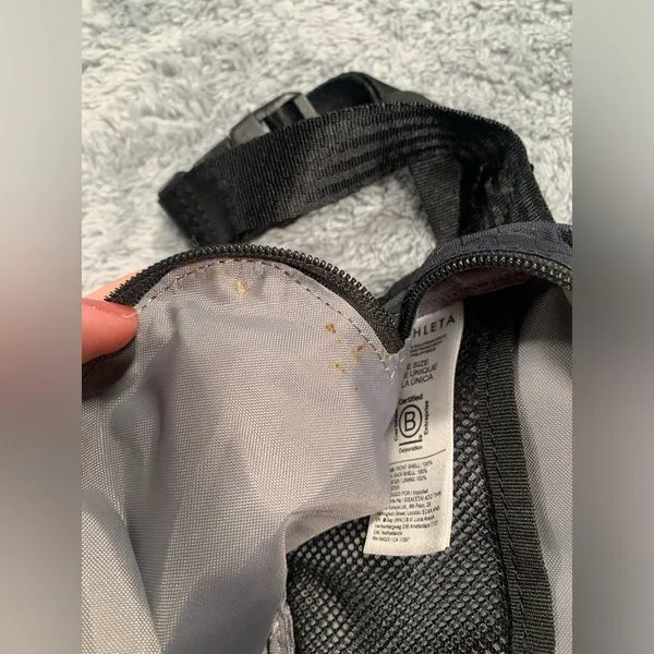 Athleta black belt bag fanny pack - Image 11