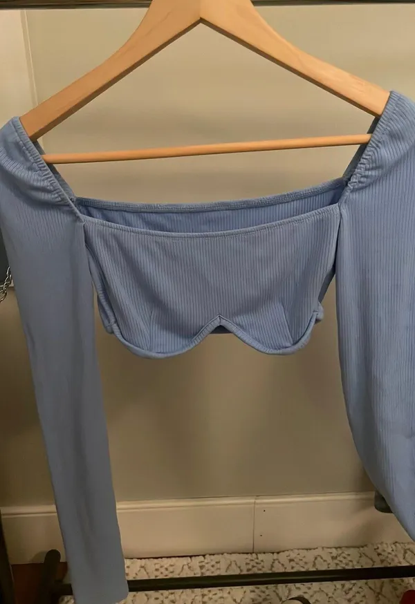 SheIn Crop Top - Image 2