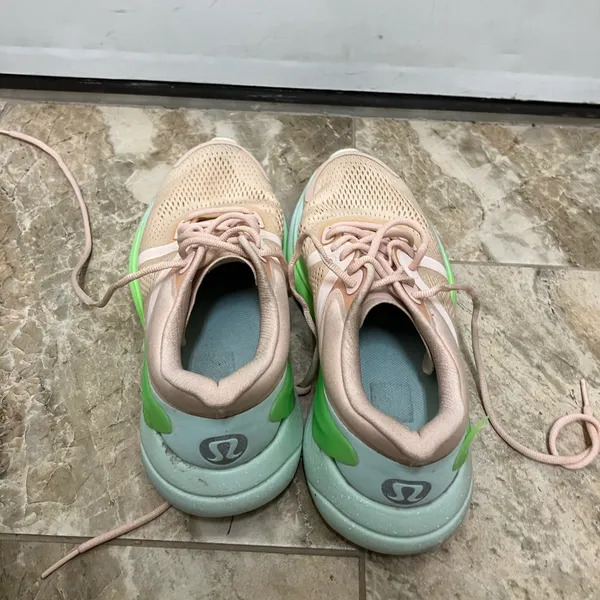 Lululemon Blissfeel Women’s Running Shoes - Image 3