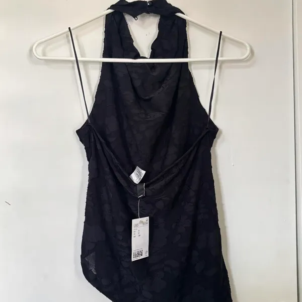 H&M Halter Top - Image 4