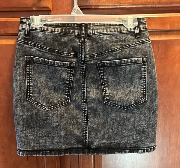 Black Mini Jean Skirt Size M - Image 2