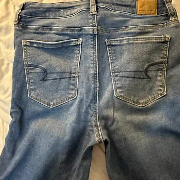 American Eagle Jeans Size 10 Inseam 26 inches Hi-Rise Jegging - Image 3