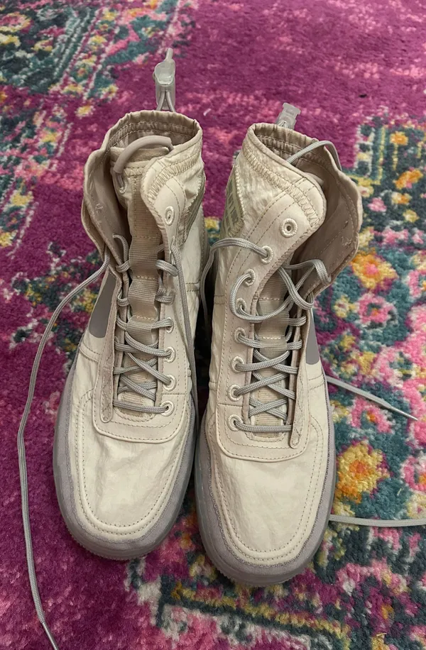 AF1 - Image 3