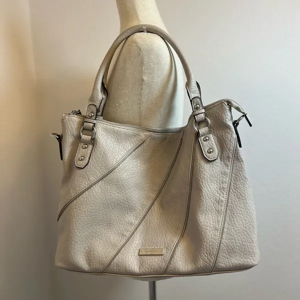 Jessica Simpson‎ Purse Taupe Color - Image 7
