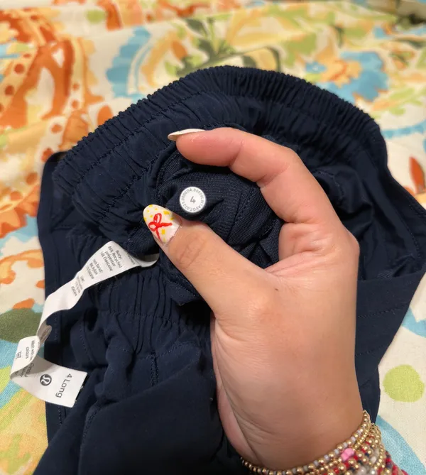 Lululemon hotty hot 4” - Image 3
