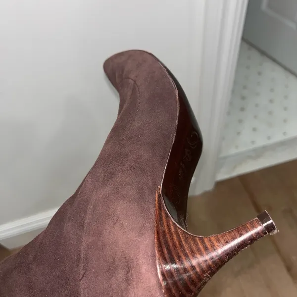 Brown Faux suede leather sock boots size 8 1/2 - Image 4