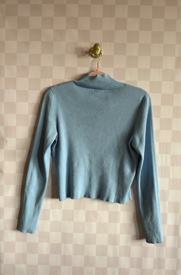 Calvin Klein Top - Image 4