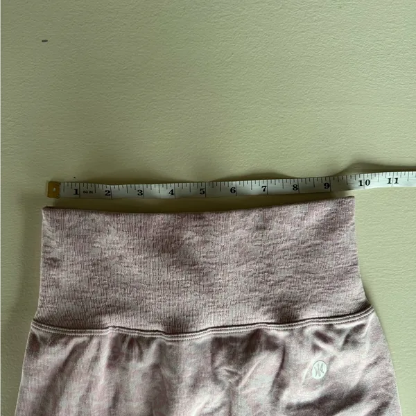Astoria women’s pink camo seamless bike shorts high waisted lifting gym small - Image 5