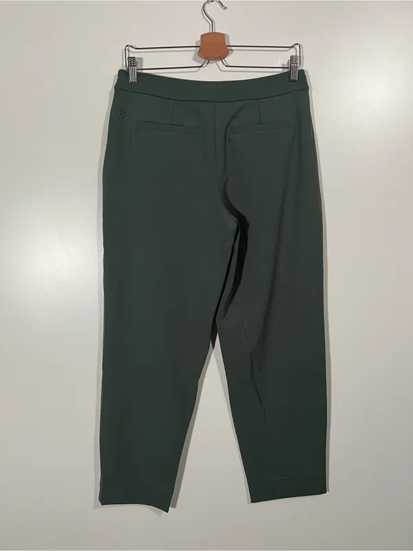 Lululemon Tapered-Leg Mid-Rise Pants 7/8 Length Ankle Size Medium Green - Image 4