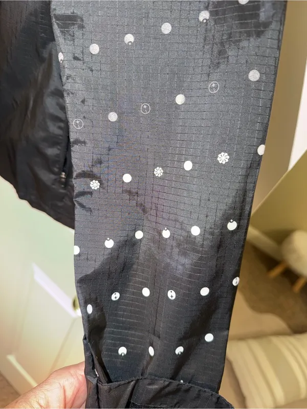 Women’s Nike Black Windbreaker Jacket with Reflective Dots. Sz MD - Image 3