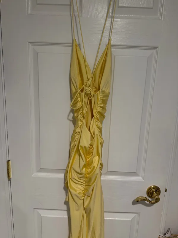 Lady Black Tie Prom Dress Yellow Size XS - Image 4