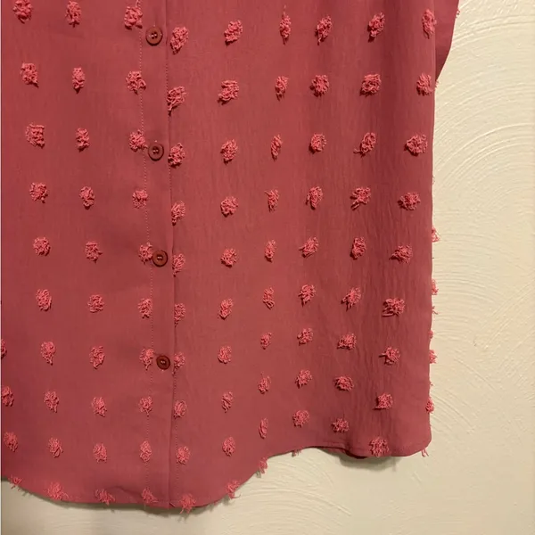 Dusty Rose Textured Swiss Dot Button Front Blouse Size XL - Image 7