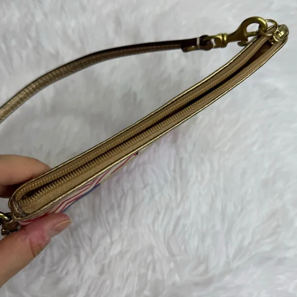 COACH Multicolor Patchwork wristlet - Image 6