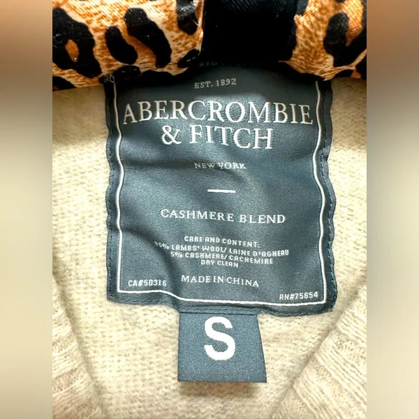 Abercrombie & Fitch Crewneck Cashmere Blend Pullover Small Beige - Image 2