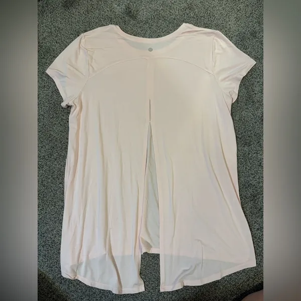Lululemon Strawberry Milkshake Short Sleeve - Image 2