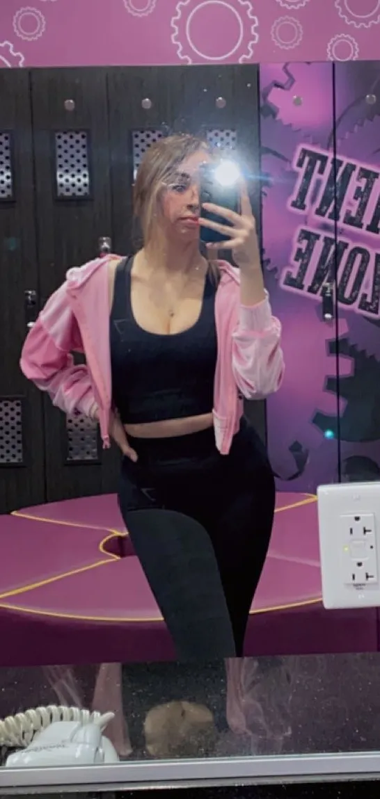 Gymshark Sports Bra & Legging Set - Image 2