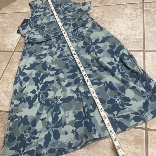 Kuhl Skyla Dress Blue Floral Camo Sleeveless Sun Protection Size Small NEW - Image 3