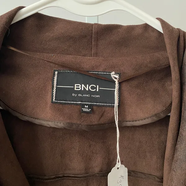 BNCI by Blanc Noir Moody Shabby Chic Moto Asymmetric Faux Suede Drape‎ Jacket M Brown - Image 4