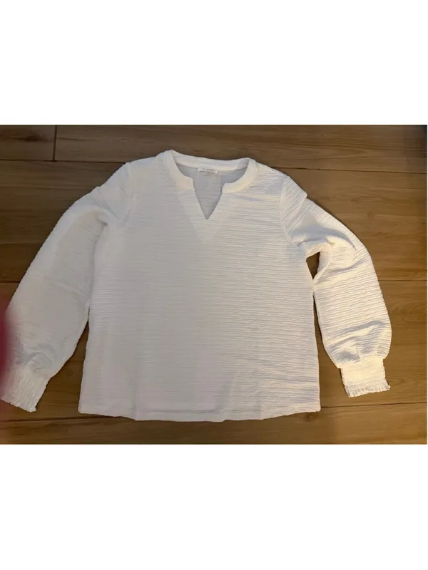 NEW White Long Sleeve Plisse V Neck Career Blouse Shirt L - Image 3