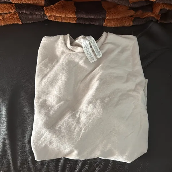 ALO chill crew neck - Image 3