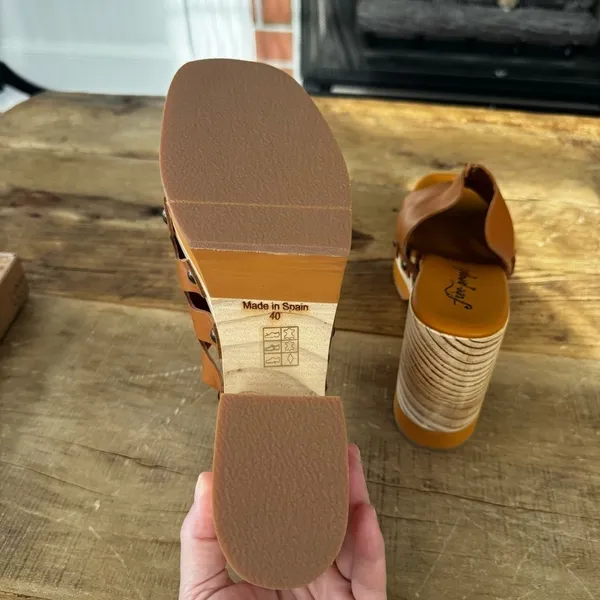 NEW IN BOX Free People Cassis Clogs ~ SOLD OUT ~ 40 ( 9 / 9.5) Platform Comfy - Image 9