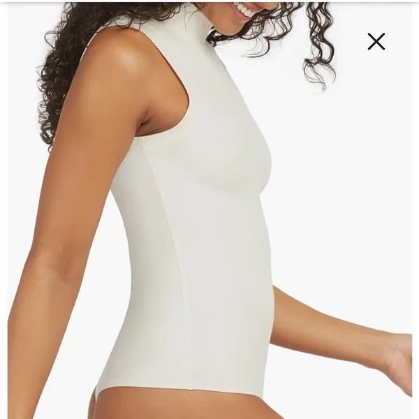 SPANX Suit Yourself Ribbed Mock Neck Sleeveless Bodysuit Parchment NEW - Image 4
