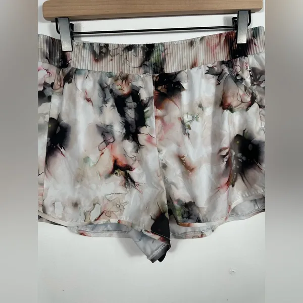 Calia by Carrie Underwood Athletic Shorts Womens Medium Marble Print Running Gym - Image 5